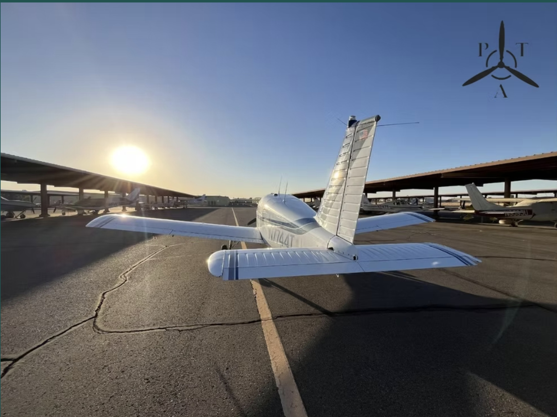 Piper Cherokee 140 image 2